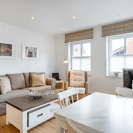 An't Diekstreek 01 Apartment